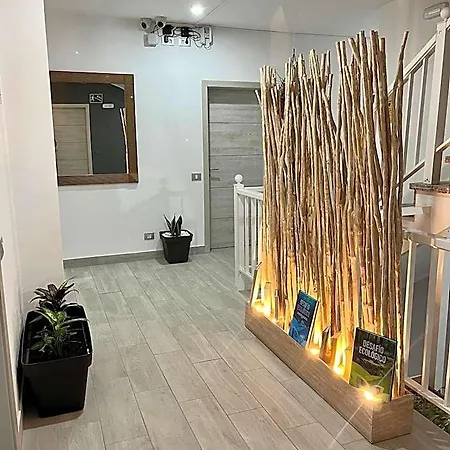 Cassandra Hotel