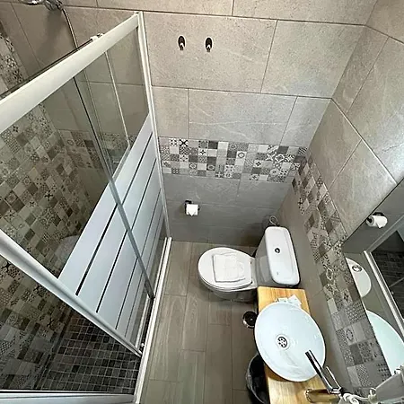 Hotel Cassandra *